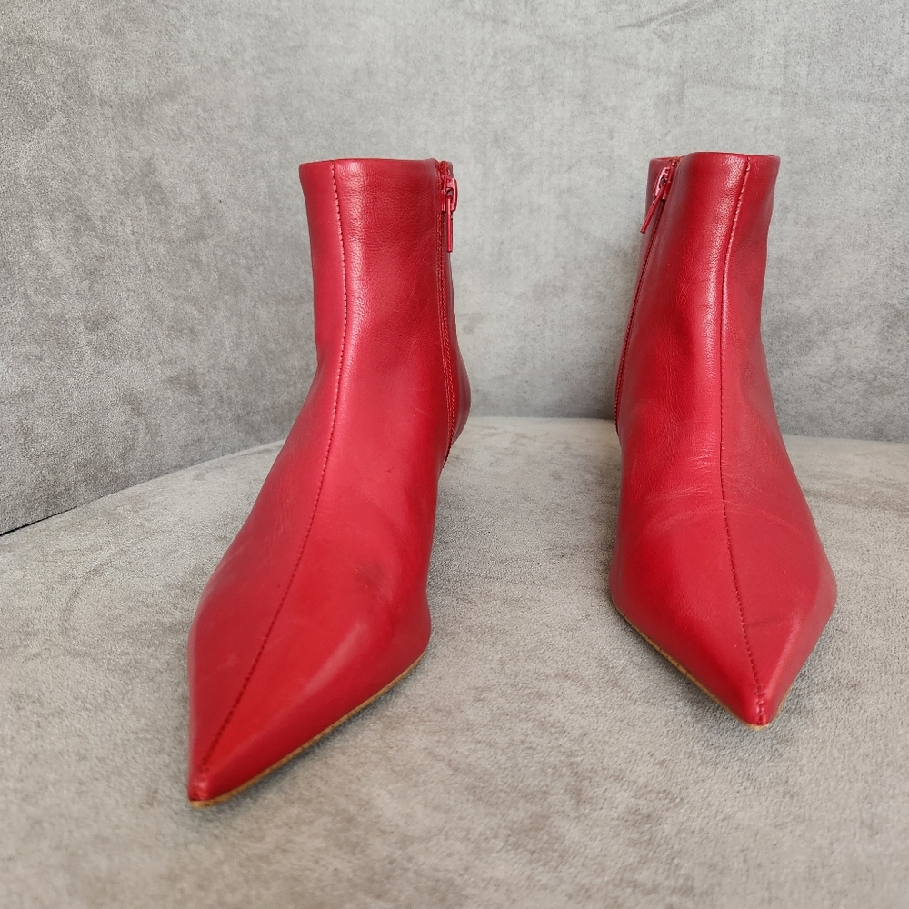 Gianni Bini Booties 6 Cherry Red Leather Georgina Pointy Kitten Heel New $140